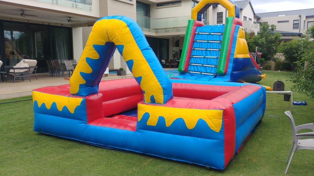 Foam Pond smart inflatables